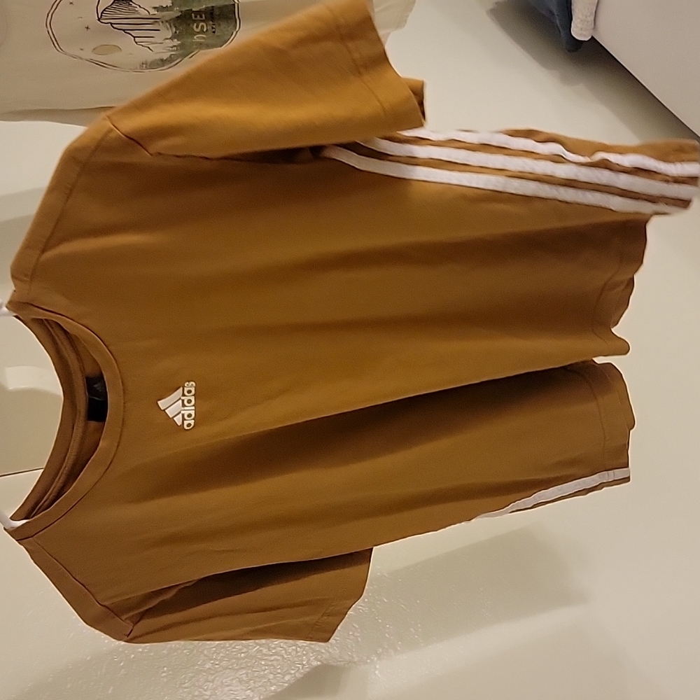 SOLD OUT - Adidas Top